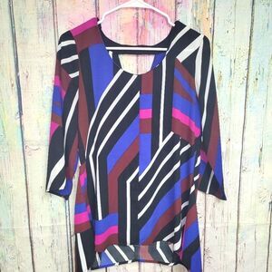 Relativity blouse size medium‎